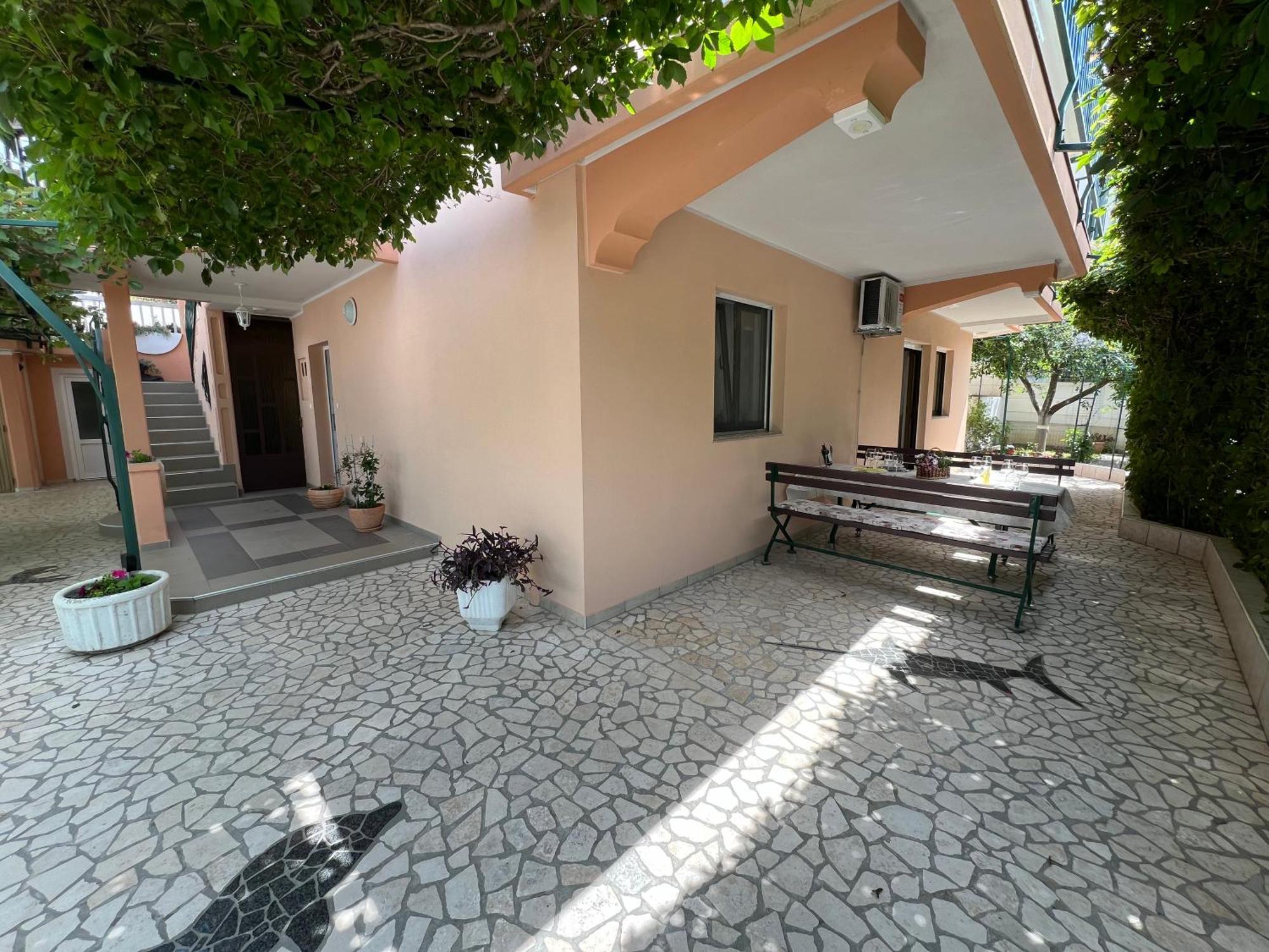 Apartman Ahmicic Crikvenica Eksteriør billede