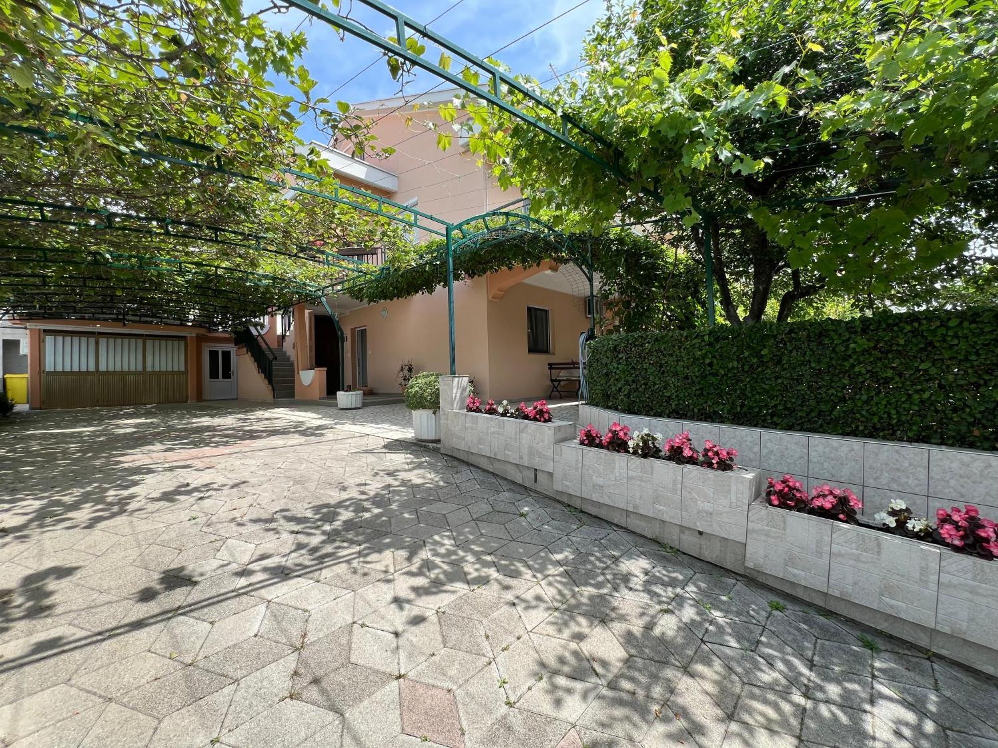 Apartman Ahmicic Crikvenica Eksteriør billede